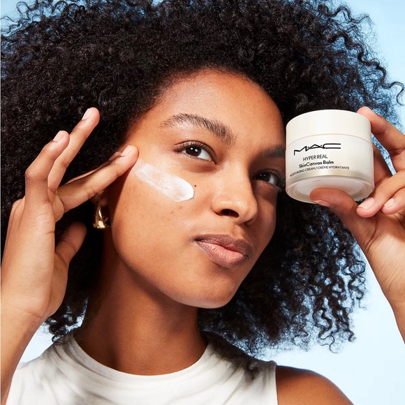✨NIB✨ MAC Hyper Real SkinCanvas Balm Moisturizing Cream Mini .5oz - Picture 3 of 11